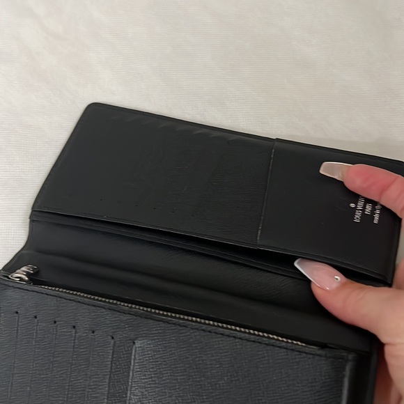 Louis Vuitton Graphite Brazza Long Wallet - Picture 7 of 12